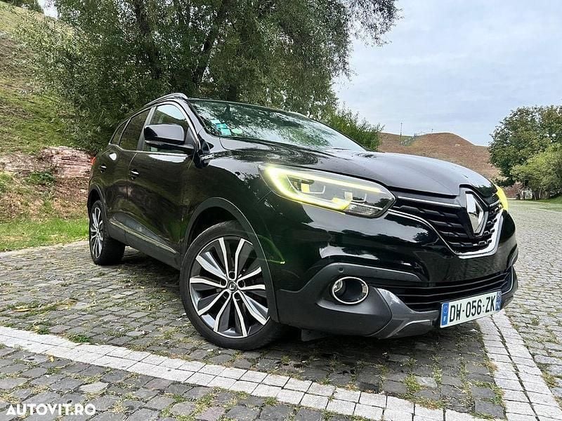 Culoarenegru Utilizat 2015 Renault Kadjar Intens SUV | 10.900 EUR (Preț OK) - Imagine 1/4