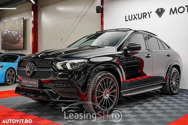 Culoarenegru Utilizat 2021 Mercedes GLE350 AMG line SUV | 67.760 EUR (Scump) - Imagine 1/4