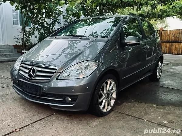 Second-hand Mercedes A180 Elegance 109 CP (80 kW) 2009 Hatchback