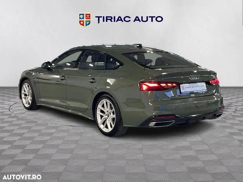 Second-hand Audi A5 Sportback S-Line 150 CP (110 kW) 2022 Culoarenegru Hatchback