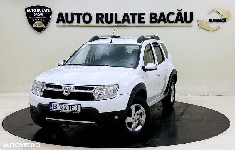 Culoarealb Utilizat 2012 Dacia Duster SUV | 6.790 EUR (Preț OK) - Imagine 1/4