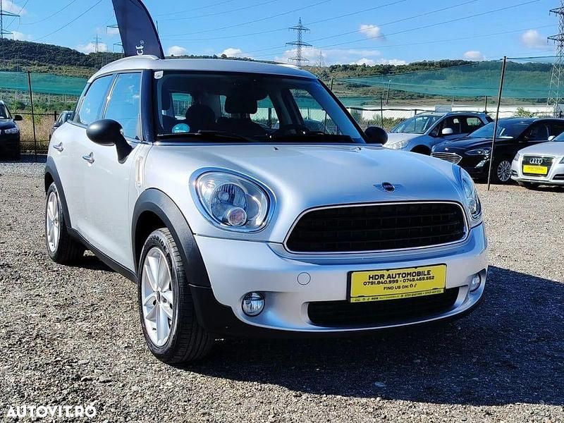 Culoareargint Second-hand 2012 Mini One Countryman SUV | 6.399 EUR - Imagine 1/4