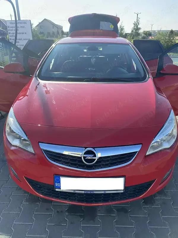 Utilizat 2010 Opel Astra Berlinǎ | 3.500 EUR (Preț OK) - Imagine 1/4