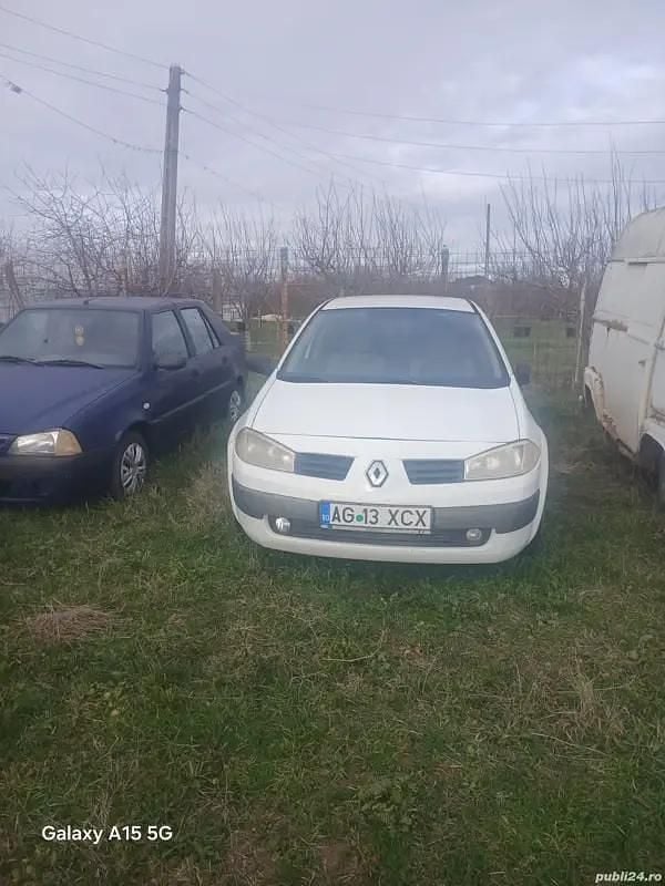 Utilizat 2005 Renault Mégane II Hatchback | 1.100 EUR (Preț OK) - Imagine 1/4