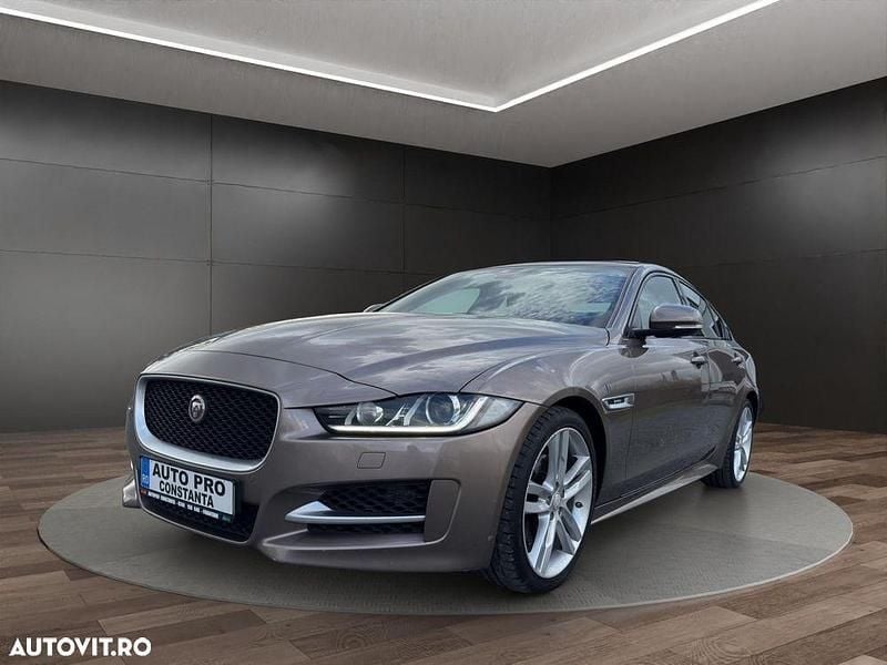 Culoaregri Utilizat 2015 Jaguar XE Berlinǎ | 10.750 EUR (Super Preț) - Imagine 1/4