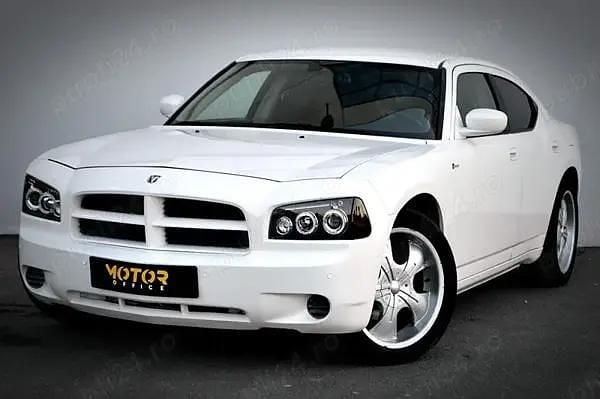 Alb Utilizat 2008 Dodge Charger Berlinǎ | 5.500 EUR - Imagine 1/4
