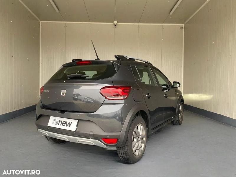 Second-hand Dacia Sandero Comfort 90 CP (66 kW) 2022 Culoaregri