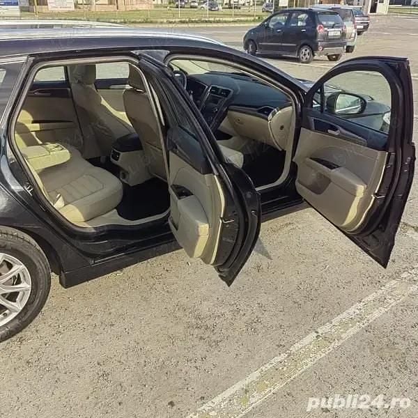 Negru Utilizat 2015 Ford Mondeo Break | 7.000 EUR (Preț OK) - Imagine 1/4