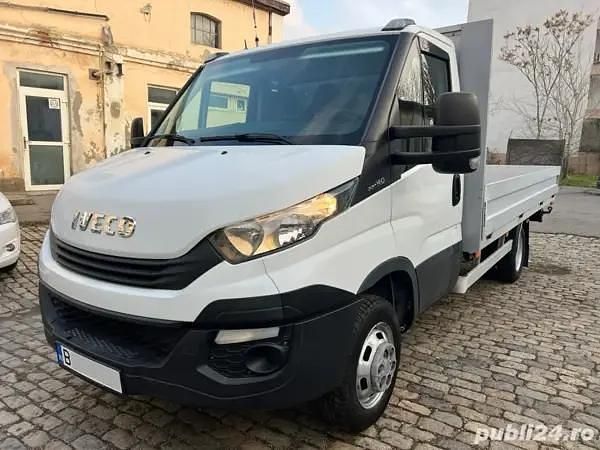 Alb Utilizat 2018 Iveco Daily | 18.990 EUR (Puțin scump) - Imagine 1/4