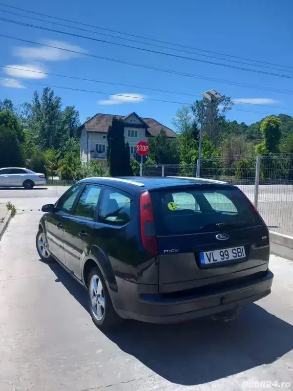 Negru Utilizat 2007 Ford Focus Break | 2.200 EUR (Preț OK) - Imagine 1/4