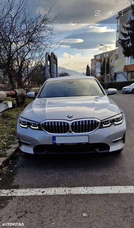 Culoareargint Utilizat 2019 BMW 320 Luxury Line Berlinǎ | 25.900 EUR (Puțin scump) - Imagine 1/4