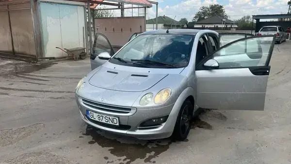 Utilizat 2005 Smart ForFour Berlinǎ | 1.300 EUR - Imagine 1/4