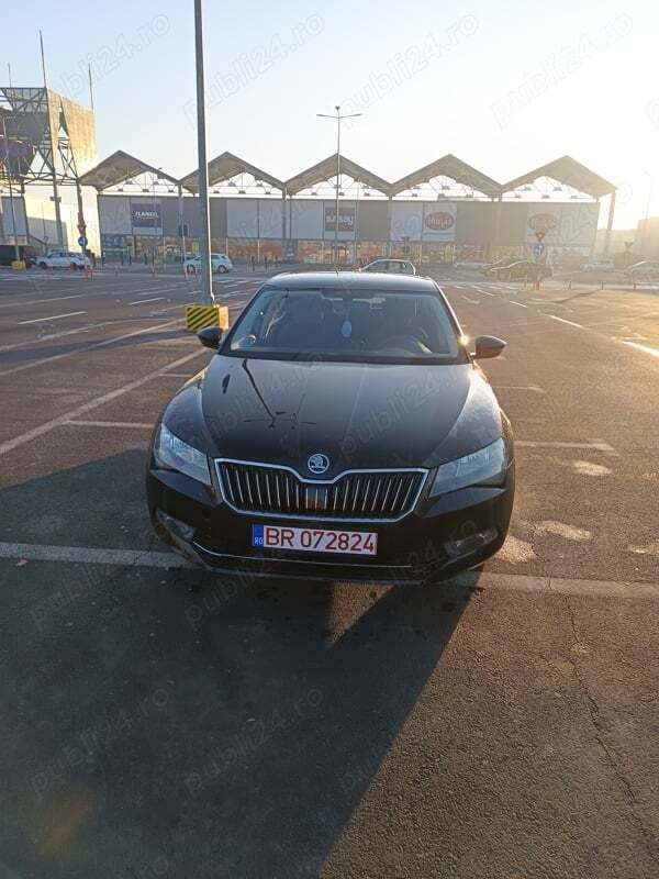 Utilizat 2018 Skoda Superb Break | 13.200 EUR - Imagine 1/4