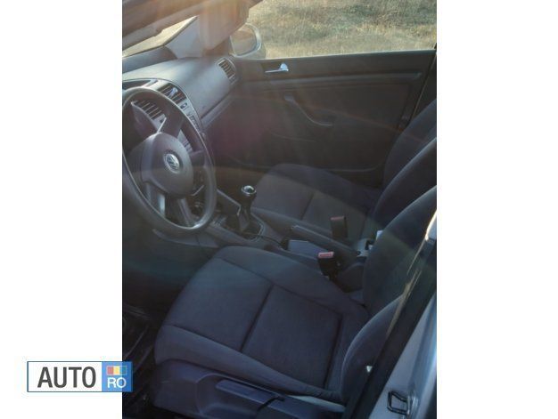 Second-hand VW Golf IV 80 CP (58 kW) 2005 Gri Hatchback