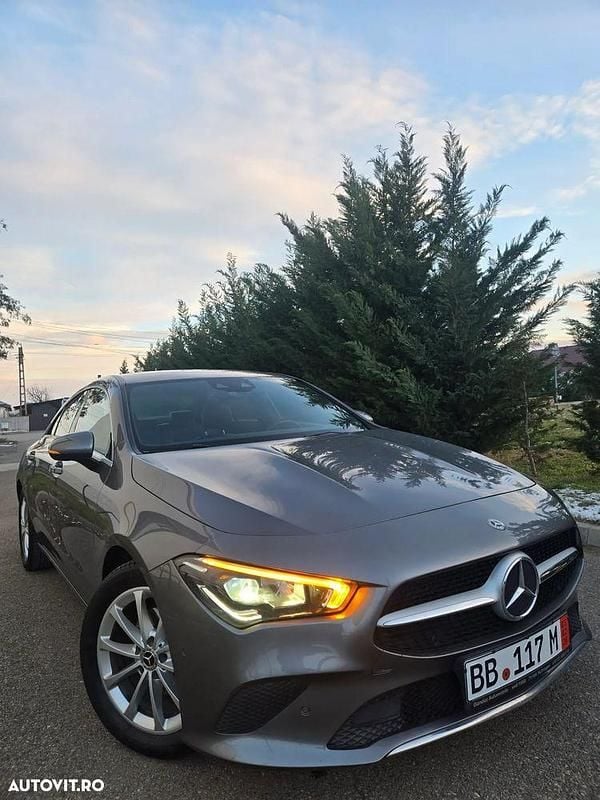 Culoaregri Second-hand 2019 Mercedes CLA180 Berlinǎ | 21.950 EUR (Preț bun) - Imagine 1/4