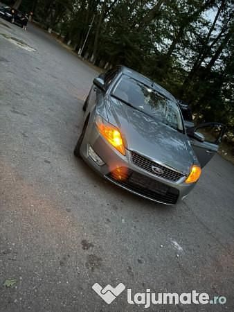 Second-hand Ford Mondeo 140 CP (102 kW) 2008 Verde Berlinǎ