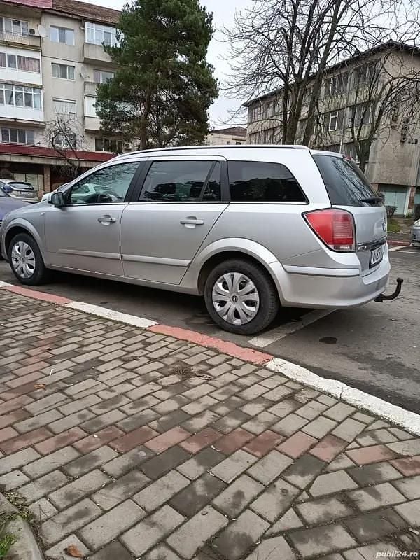 Second-hand Opel Astra 125 CP (91 kW) 2005 Break