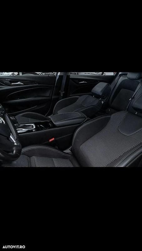 Second-hand Opel Insignia Elegance 174 CP (127 kW) 2021 Culoarealbastru Berlinǎ