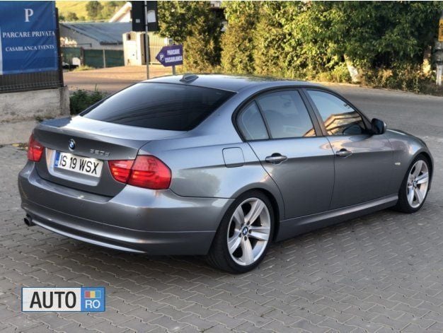 Second-hand BMW 320 Efficient Dynamics 163 CP (119 kW) 2010 Gri Berlinǎ