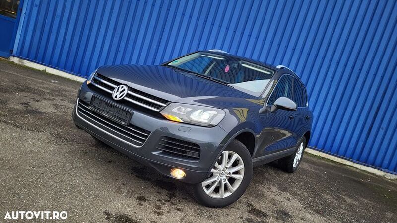 Gri Utilizat 2010 VW Touareg Exclusive SUV | 12.500 EUR (Preț OK) - Imagine 1/4