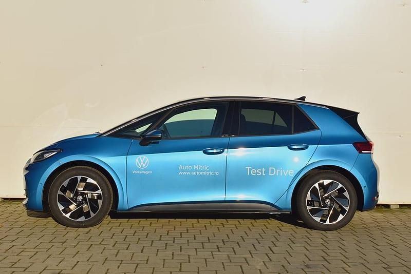 Nouă VW ID.3 Pro 169 kW (231 CP) 2025 Albastru mediu  metalic Hatchback