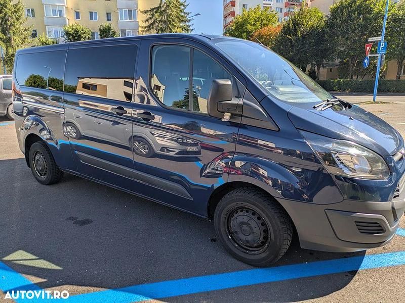 Second-hand Ford Transit Custom 100 CP (73 kW) 2013 Culoarealbastru Monovolum