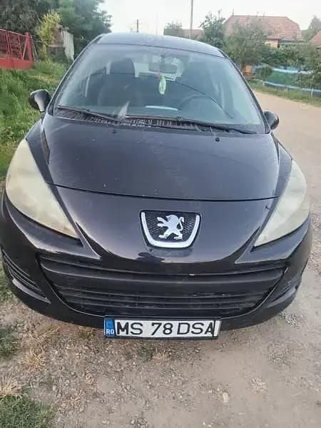 Utilizat 2009 Peugeot 207 Break | 1.500 EUR - Imagine 1/4