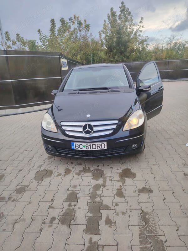 Utilizat 2007 Mercedes 180 Berlinǎ | 3.600 EUR - Imagine 1/4