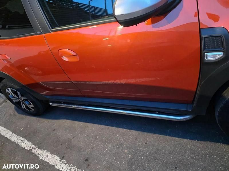 Culoareportocaliu Utilizat 2021 Dacia Duster Prestige SUV | 16.000 EUR (Preț OK) - Imagine 1/4