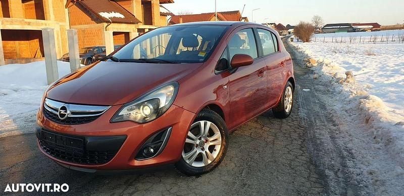 Culoaremaro Second-hand 2013 Opel Corsa Edition Hatchback | 5.000 EUR (Preț OK) - Imagine 1/4