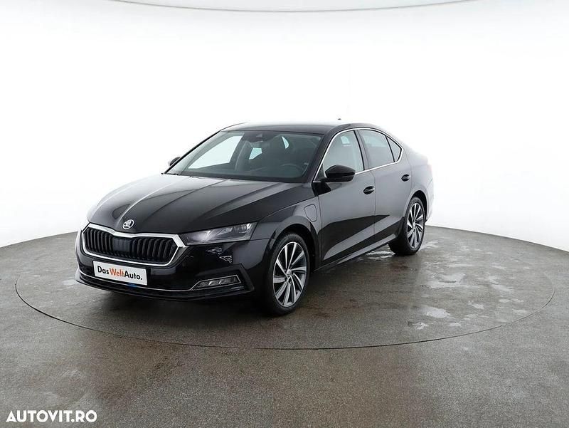 Culoarenegru Utilizat 2020 Skoda Octavia Style Berlinǎ | 23.550 EUR (Puțin scump) - Imagine 1/4
