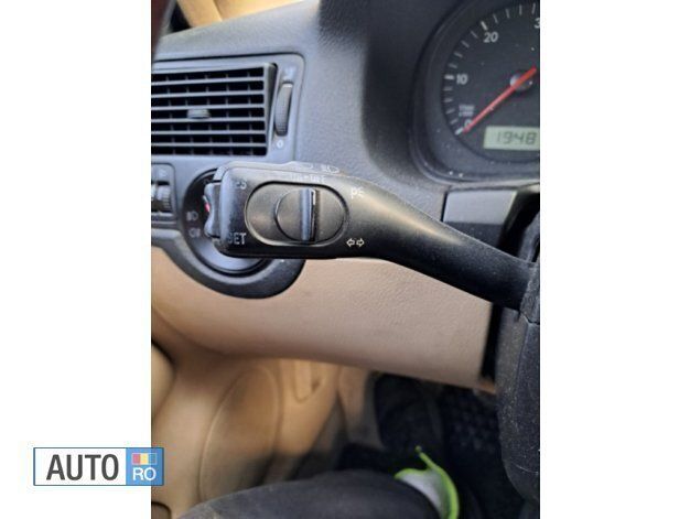 Second-hand VW Golf IV 101 CP (74 kW) 2003 Albastru Break