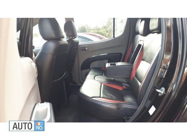 Second-hand Mitsubishi L200 134 CP (98 kW) 2010 Negru Pickup