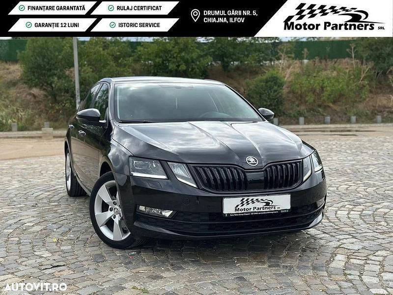 Culoarenegru Utilizat 2018 Skoda Octavia Elegance Berlinǎ | 14.490 EUR (Preț OK) - Imagine 1/4
