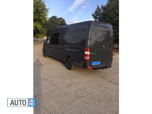 Second-hand Mercedes Sprinter 190 CP (139 kW) 2010 Negru Van