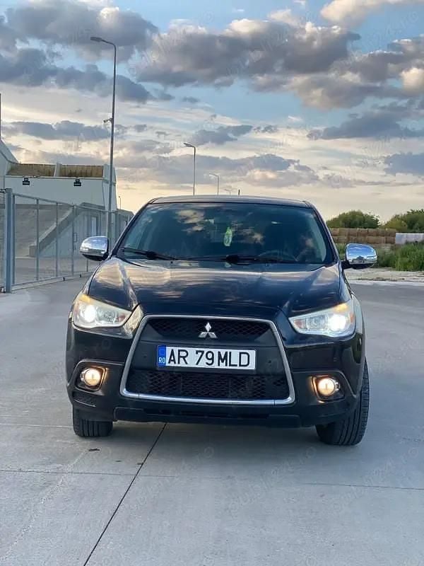Negru Utilizat 2010 Mitsubishi ASX SUV | 5.950 EUR (Preț OK) - Imagine 1/4