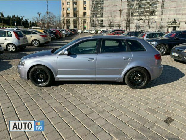 Second-hand Audi A3 S-Line 140 CP (102 kW) 2006 Albastru Berlinǎ