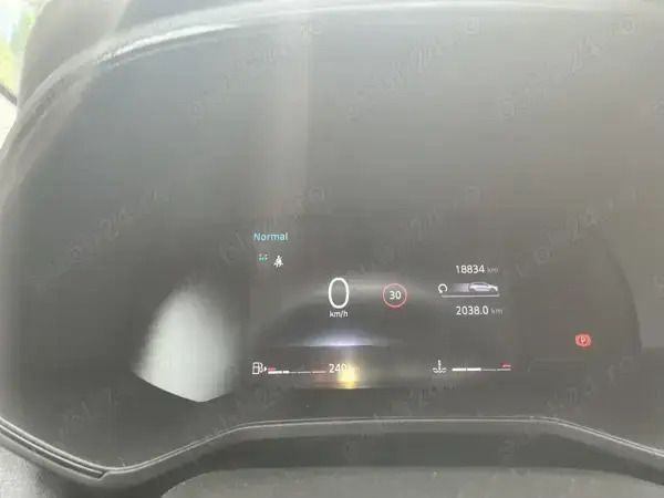 Utilizat 2024 Renault Clio V Hatchback | 20.000 EUR - Imagine 1/4