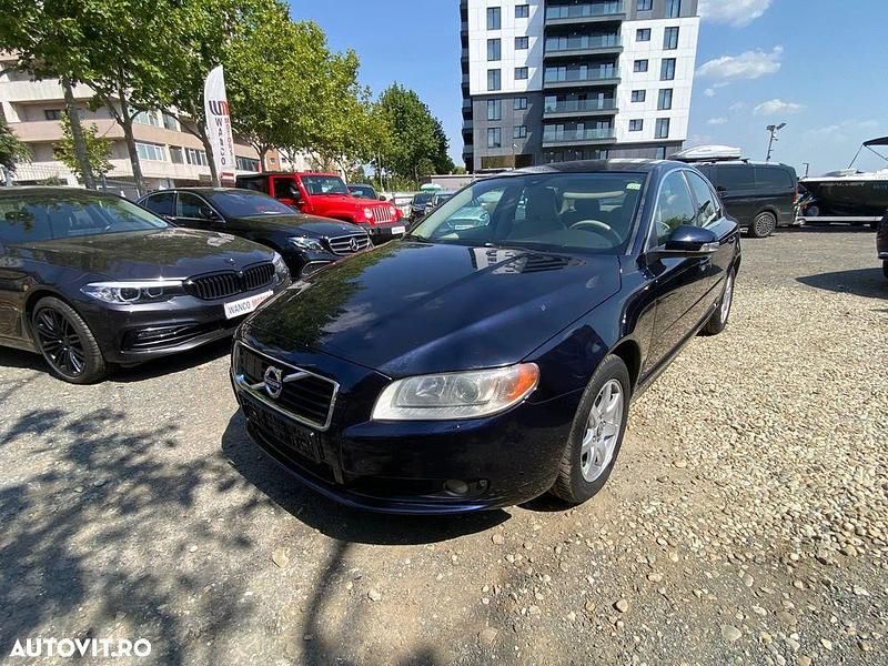 Culoarealbastru Utilizat 2007 Volvo S80 Summum Berlinǎ | 4.200 EUR - Imagine 1/4
