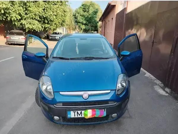 Albastru Utilizat 2011 Fiat Punto Hatchback | 4.000 EUR - Imagine 1/4