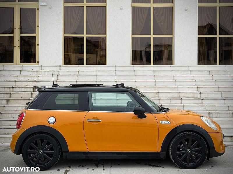Second-hand Mini Cooper SD Coupé 170 CP (125 kW) 2015 Culoareportocaliu Coupe