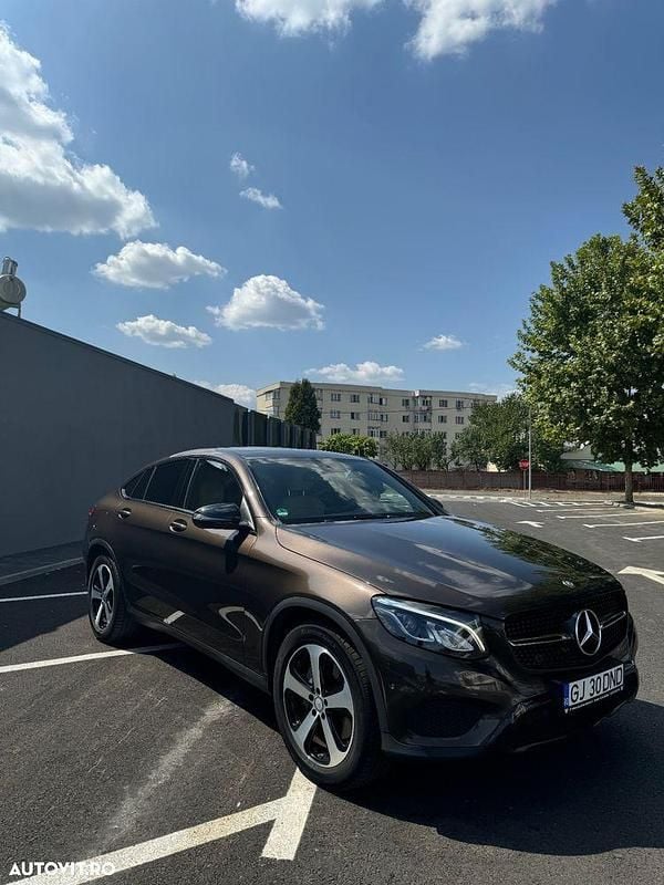 Second-hand Mercedes GLC220 170 CP (125 kW) 2017 Maro Coupe