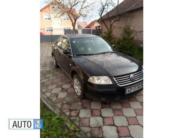 Second-hand VW Passat 101 CP (74 kW) 2003 Negru Berlinǎ