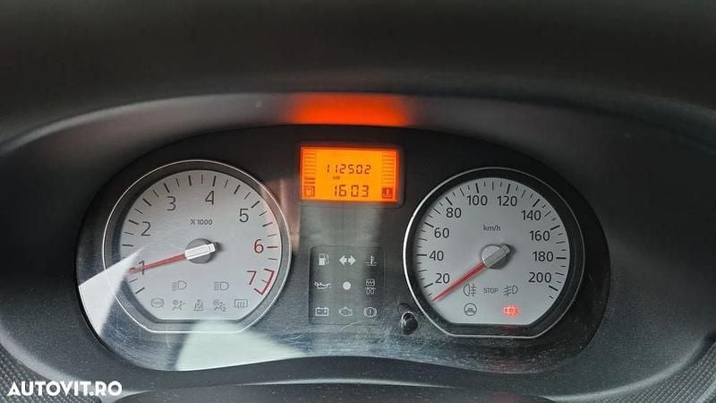 Second-hand Dacia Sandero Lauréate 87 CP (63 kW) 2008 Culoarenegru Hatchback