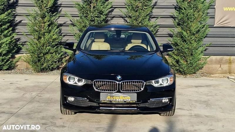 Second-hand BMW 320 Luxury Line 184 CP (135 kW) 2013 Culoarenegru Berlinǎ