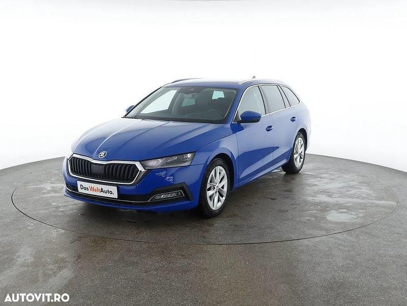 Albastru mediu normal Utilizat 2021 Skoda Octavia Premium Edition Break | 21.800 EUR (Scump) - Imagine 1/4