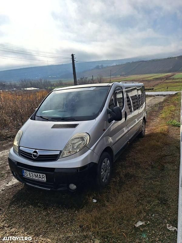 Culoaregri Utilizat 2008 Opel Vivaro Van | 4.950 EUR (Preț OK) - Imagine 1/4