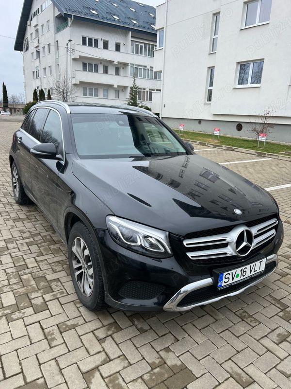 Utilizat 2017 Mercedes GLC250 SUV | 17.500 EUR (Super Preț) - Imagine 1/4