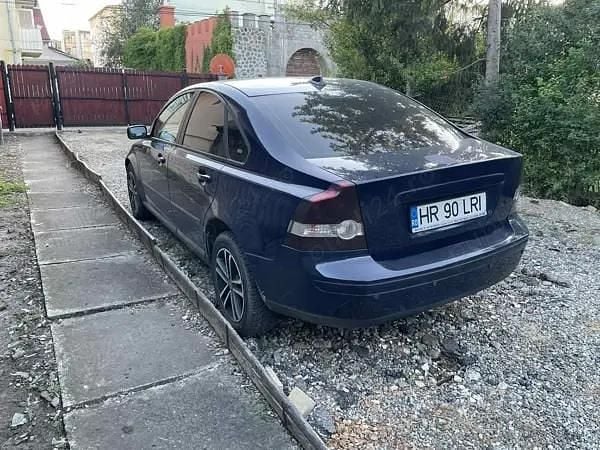 Second-hand Volvo S40 105 CP (77 kW) 2006 Berlinǎ