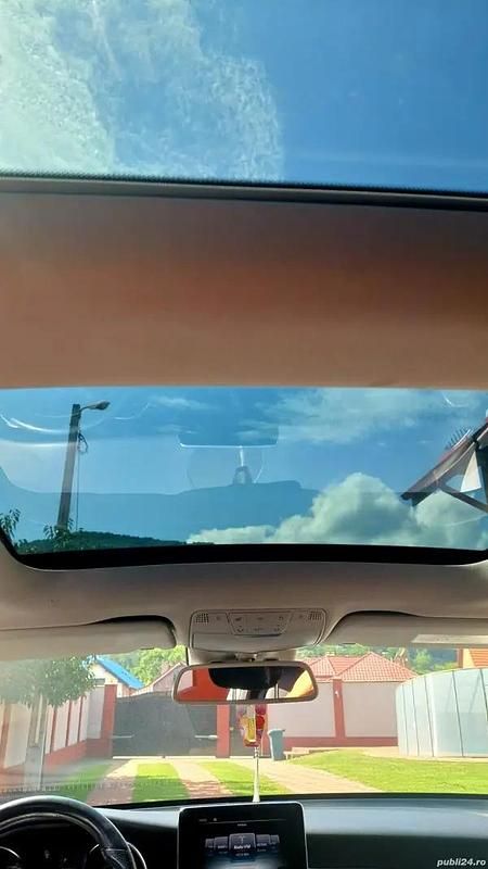 Second-hand Mercedes GLC250 204 CP (150 kW) 2017 Alb SUV